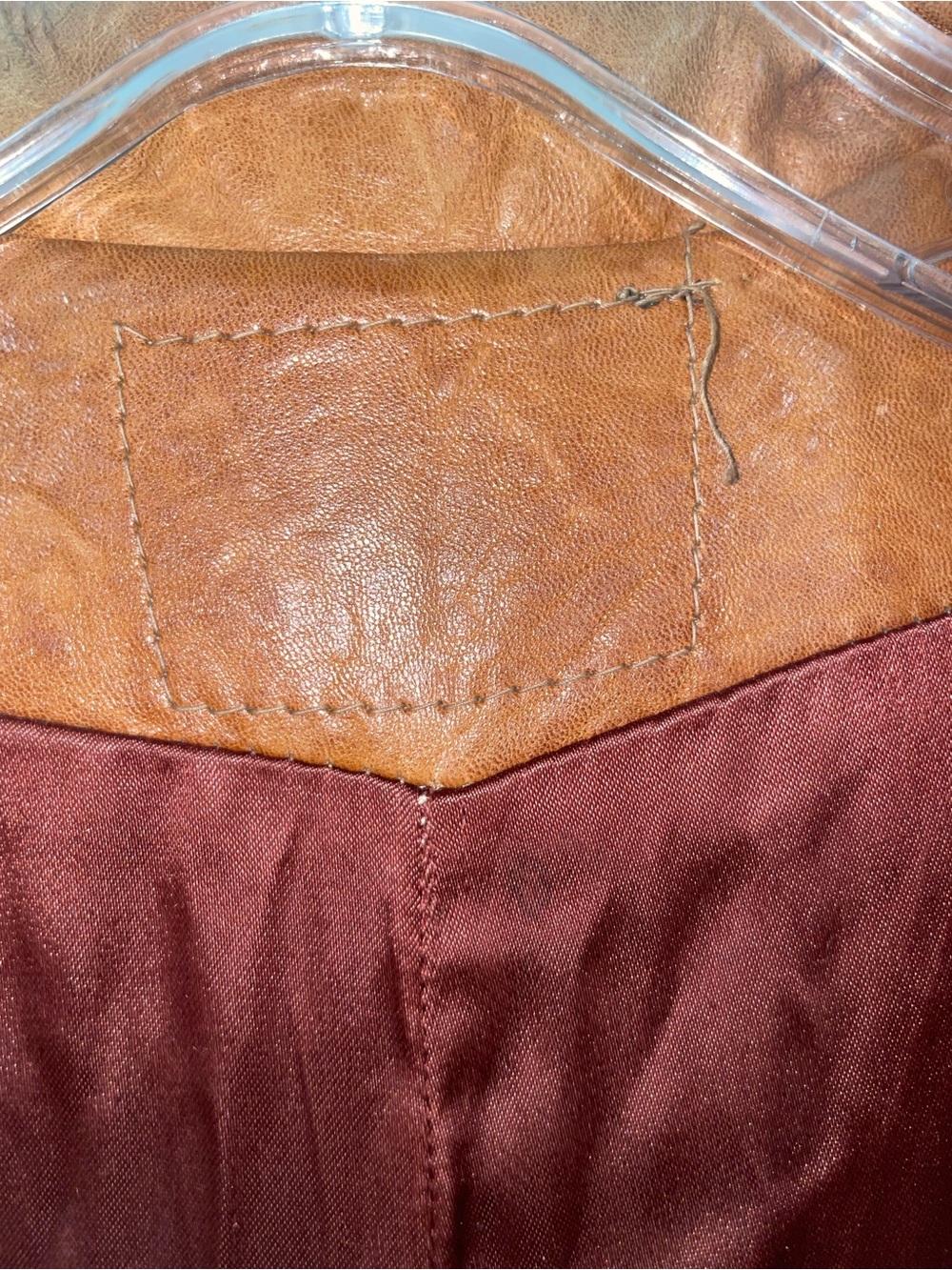 Vintage Women's Tan Leather Trench Coat - Picture 10 of 13